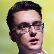 Дмитрий Ларин