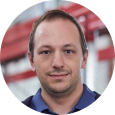 Константин Захаров