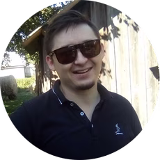 Константин Рисков