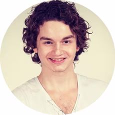 Андрей Попов