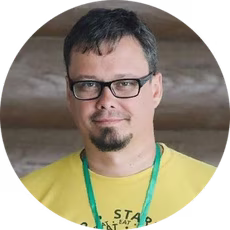Аркадий Селезнев