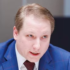 Антон Глазунов