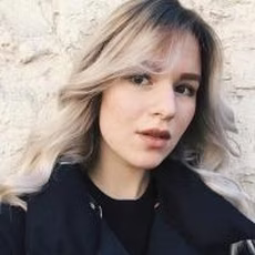 Юлия Попова