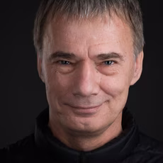 Валерий Романов