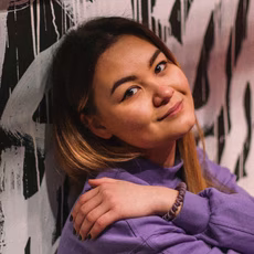 Алина Пак