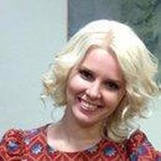 Анна Канакова