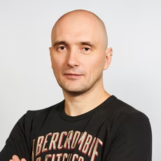 Александр Бобровский