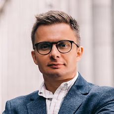 Алексей Комаров