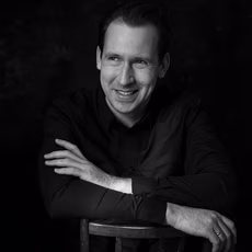 Андрей Никонов
