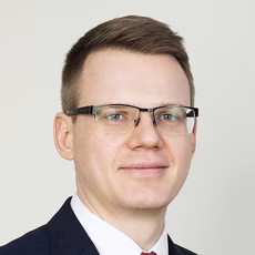 Денис Беляев