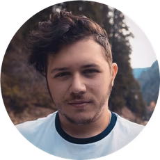Антон Фомин