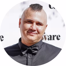 Александр Зарубин