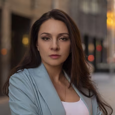 Елена Кулешова