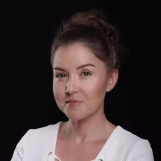 Елена Брагина
