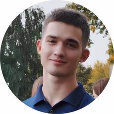Никита Деревягин