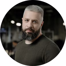 Георгий Казаров