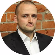 Илья Белов 