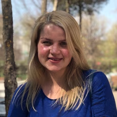 Ксения Славина