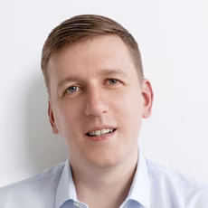 Петр Марков