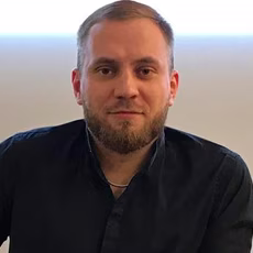 Виктор Новрузов