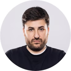 Армен Агаджанов