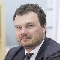 Михаил Сенаторов