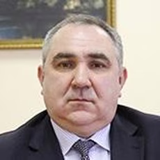Олег Неретин