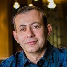 Алекс Голод