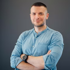 Александр Ярощук