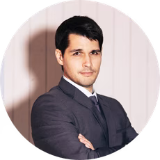 Константин Шакуров
