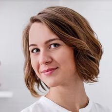 Елена Чазова