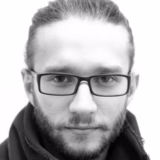 Юрий Лобынцев