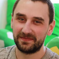 Илья Стажарин