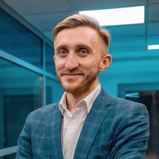 Михаил Крапивной