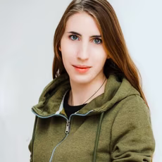 Полина Ковард