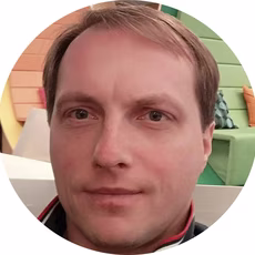 Олег Сушков