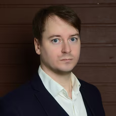 Илья Тихонов