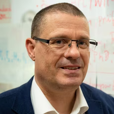 Уве Ибен
