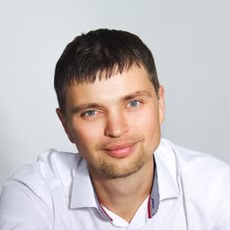 Виталий Романов