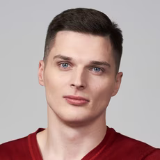 Максим Волохов