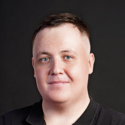 Никита Иванов