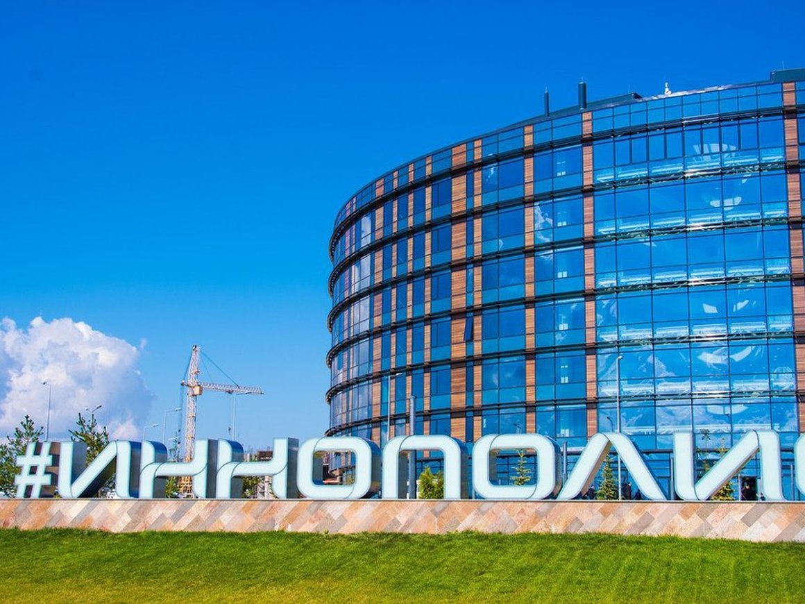 Россияне взяли серебро за разработку систем для беспилотников на турнире в Кремниевой долине