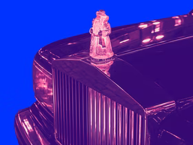 Заказать Деда Мороза в 2025-м: сколько стоит чудо и кто на нём зарабатывает