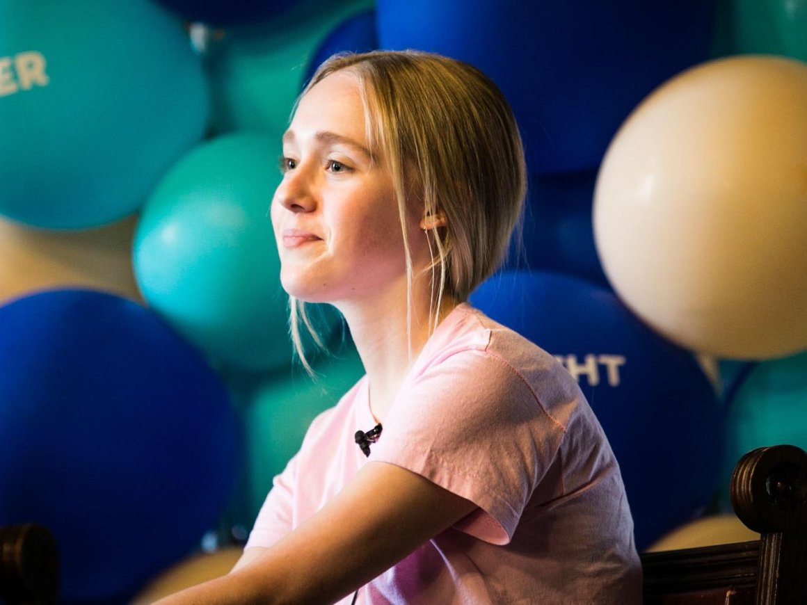 Бо Джессап – девушка, которая в 19 лет зарабатывает сотни тысяч долларов, давая имена китайским детям