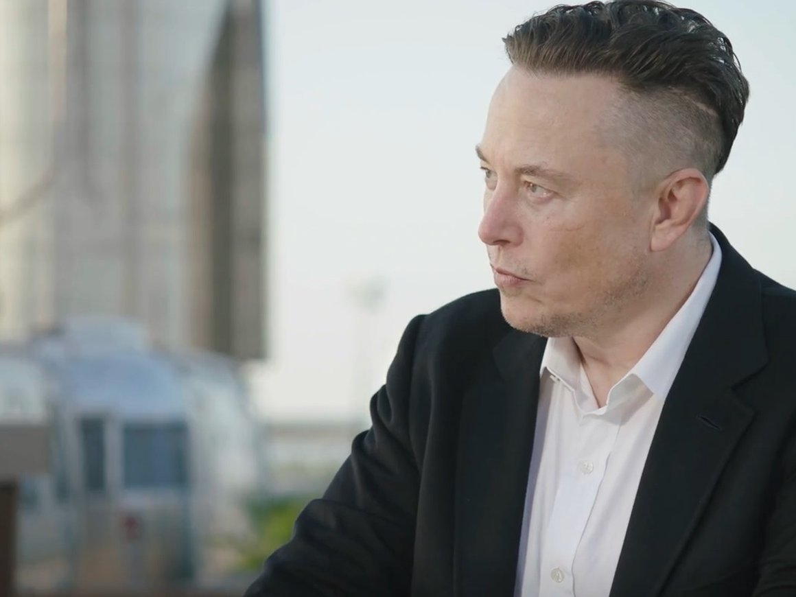 Илона Маска назвали «человеком года» второй раз за год