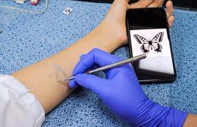 В Южной Корее разработали чернила для «электронных татуировок», которые помогают следить за здоровьем
