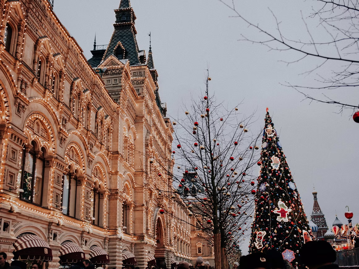 Сервис «Яндекс.Карты» добавил подборки с рекомендациями мест, которые можно посетить в городе