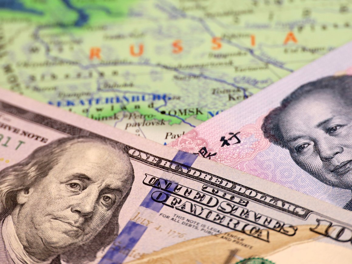 Банки КНР отклоняют переводы из-за русских имен, в РФ появятся четыре немецких fashion-бренда: главное 2 сентября