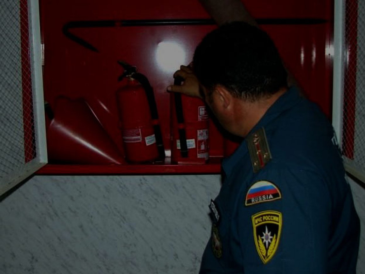 Глава МЧС отменил запрет на проверку малого и среднего бизнеса