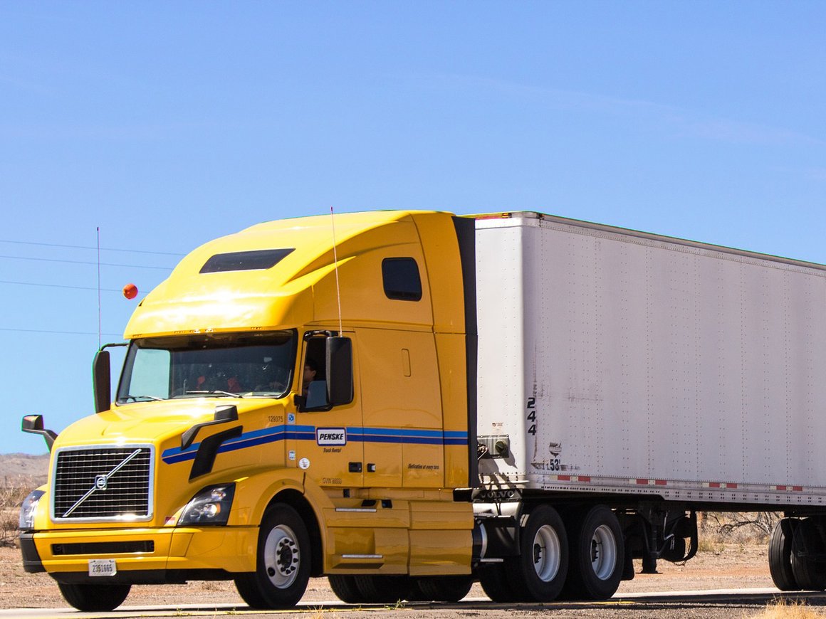 РФПИ и суверенный фонд ОАЭ вложили $7,5 млн в российский сервис грузоперевозок Deliver